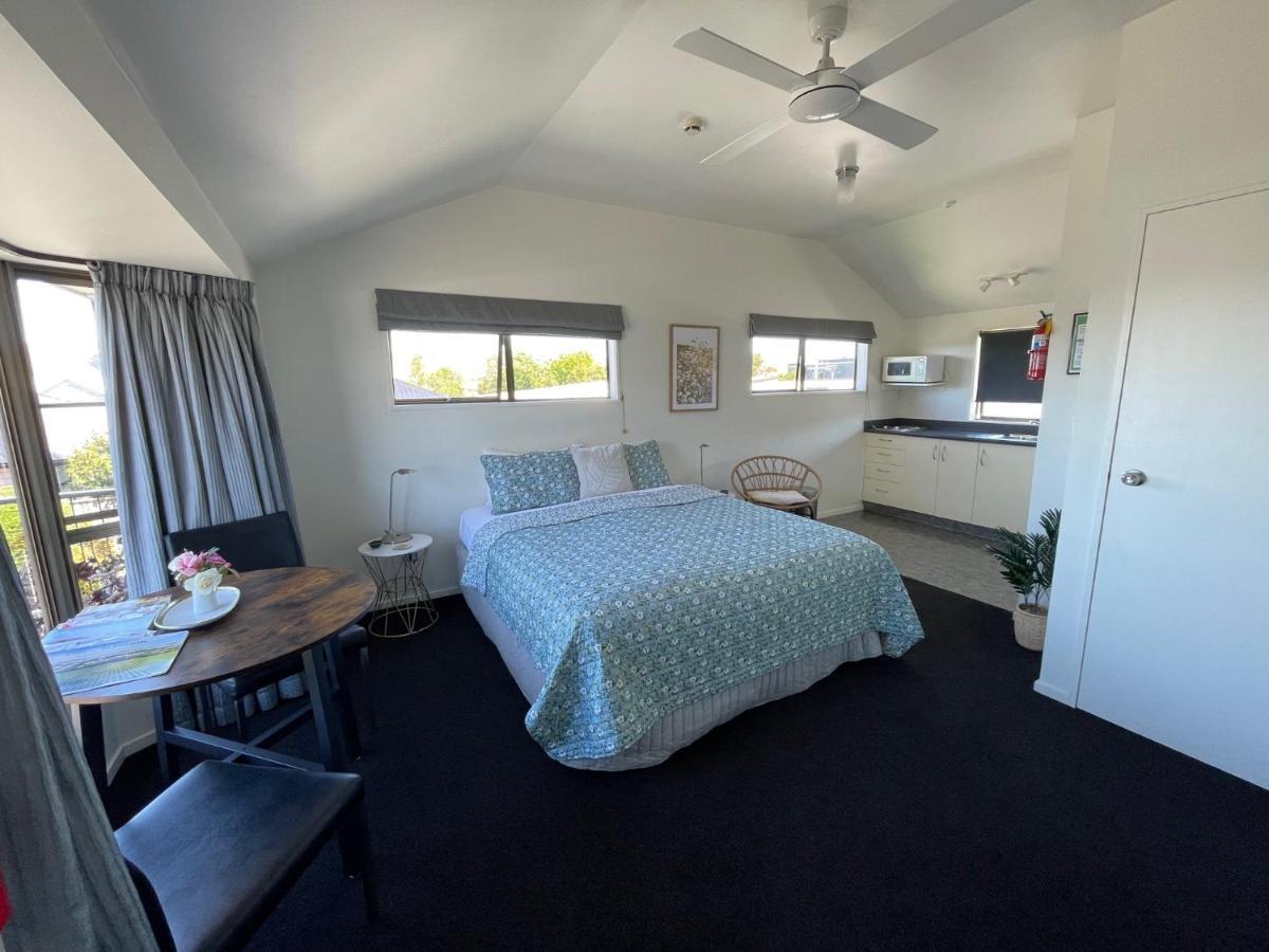 Colonial Motel ブレナム エクステリア 写真